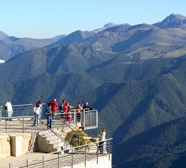 Vista de la Cordillera Cantábrica desde el Mirador de Fuente Dé en Picos de Europa